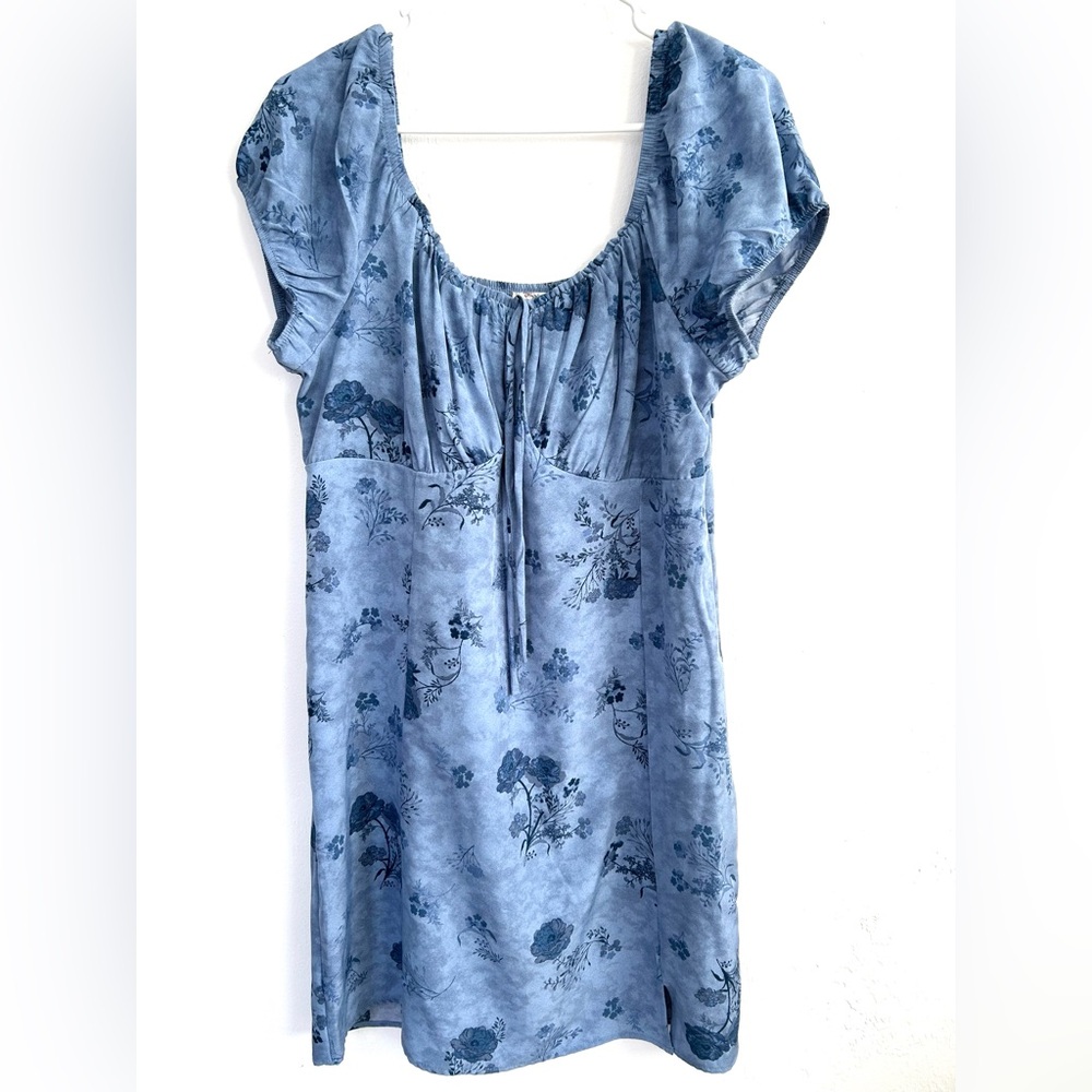 Pink Republic Junior’s Lined Side Zipper Blue Floral Peasant Dress Size XL